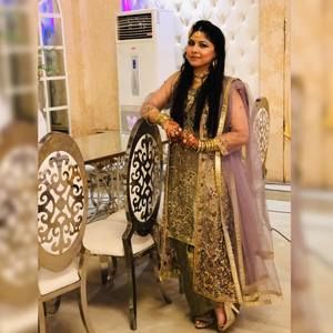 Meet your Posher, Saba